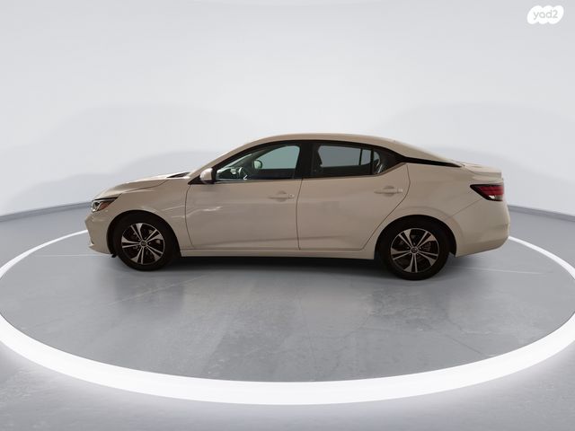 ניסאן סנטרה