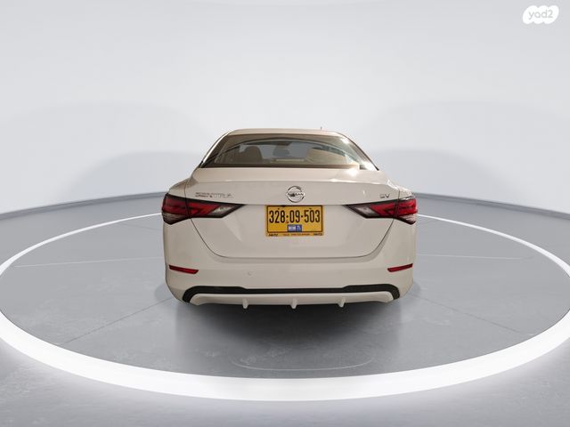 ניסאן סנטרה