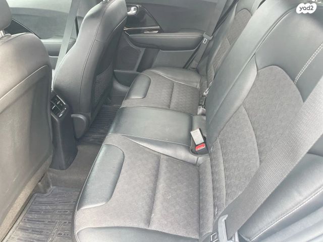 קיה נירו פלוס