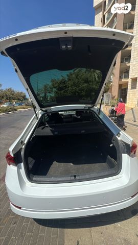 סקודה אוקטביה