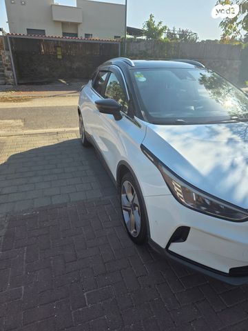 ג׳ילי Geometry C