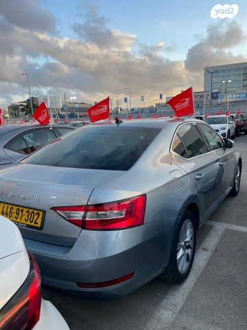 סקודה סופרב