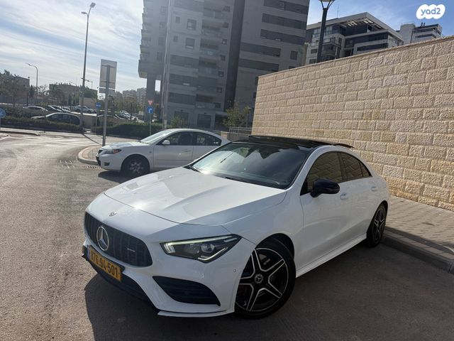 מודעת רכב מרצדס-בנץ CLA