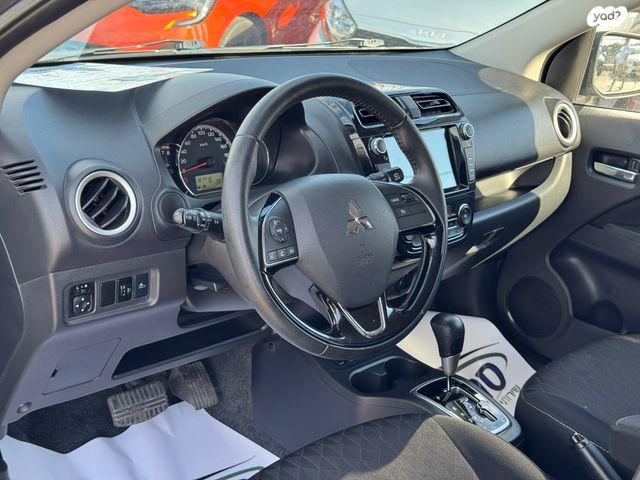 מיצובישי ספייס סטאר