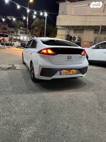 יונדאי איוניק