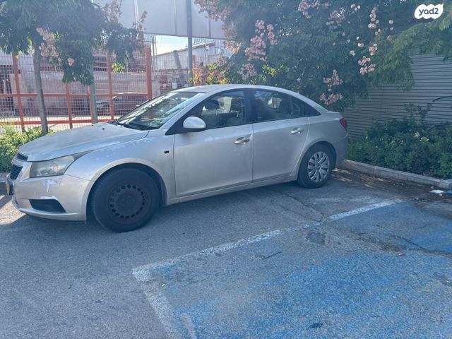 שברולט קרוז