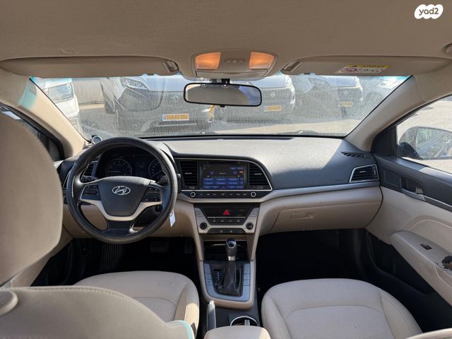 יונדאי אלנטרה