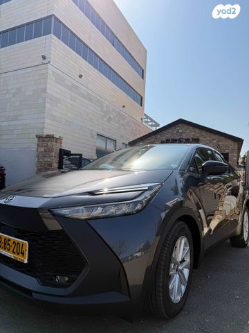 טויוטה C-HR