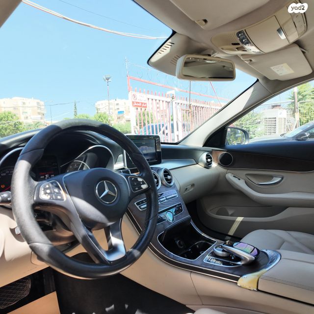 מרצדס-בנץ C-class