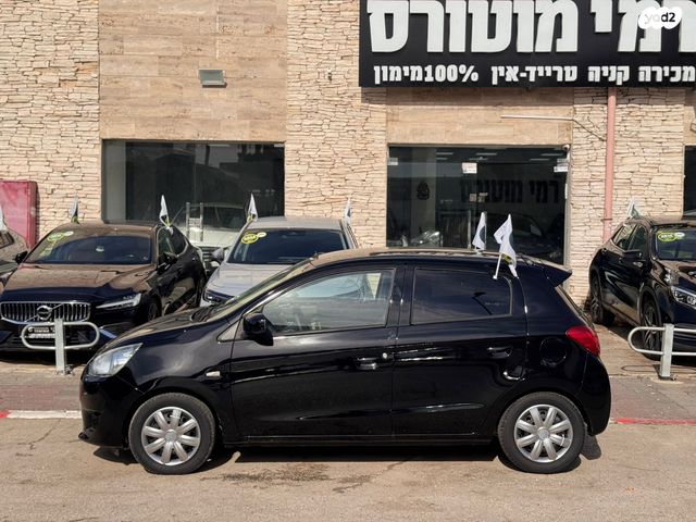 מיצובישי ספייס סטאר