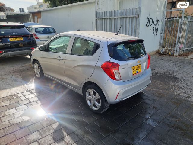 מודעת רכב שברולט ספארק 2