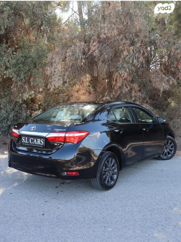 טויוטה קורולה