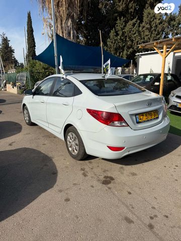 יונדאי אקסנט i25