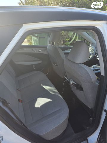 ג׳ילי Geometry C