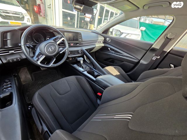 יונדאי אלנטרה