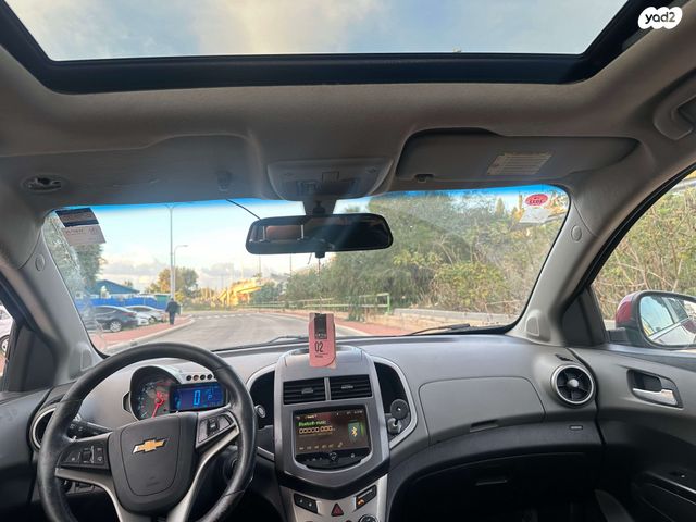 שברולט סוניק