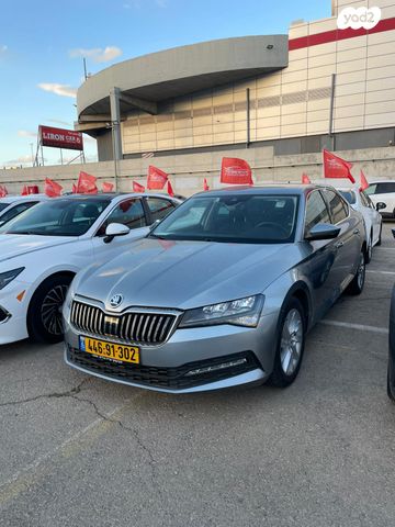 מודעת רכב סקודה סופרב