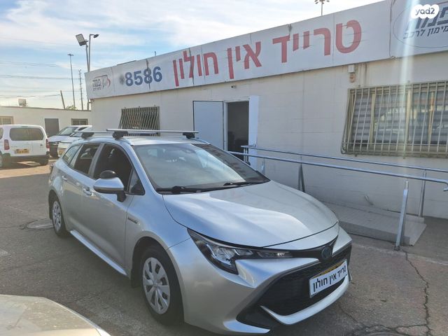 טויוטה קורולה