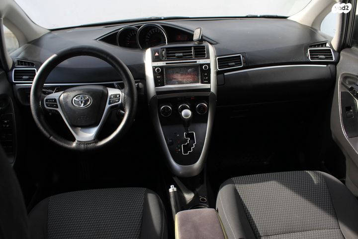 טויוטה ורסו