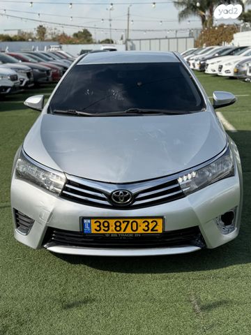 מודעת רכב טויוטה קורולה