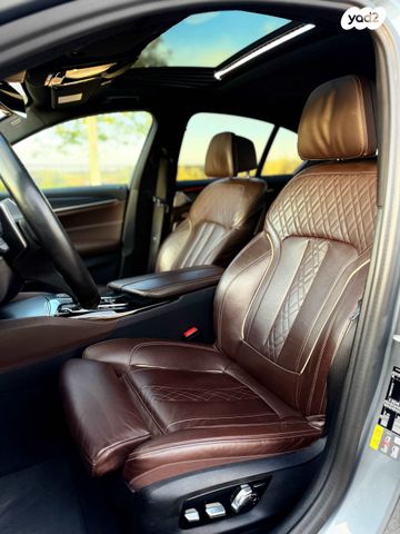 מודעת רכב ב מ וו סדרה 5 2