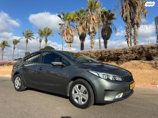 מודעת רכב קיה פורטה 