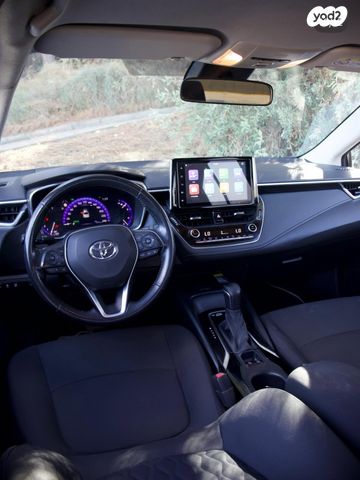 טויוטה קורולה