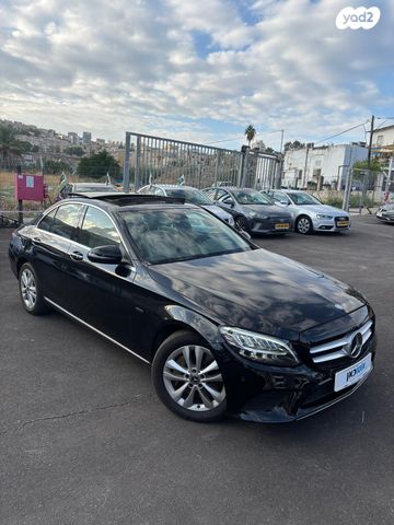 מודעת רכב מרצדס-בנץ C-class 2