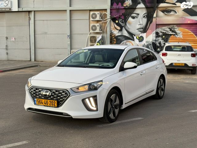 יונדאי איוניק