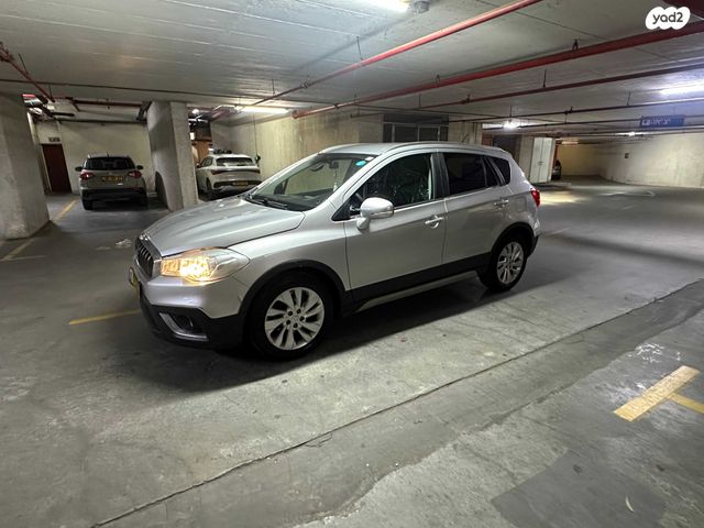 סוזוקי קרוסאובר