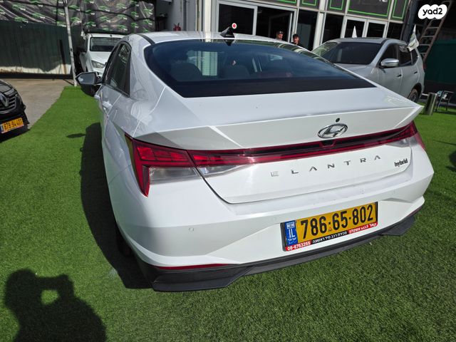 יונדאי אלנטרה