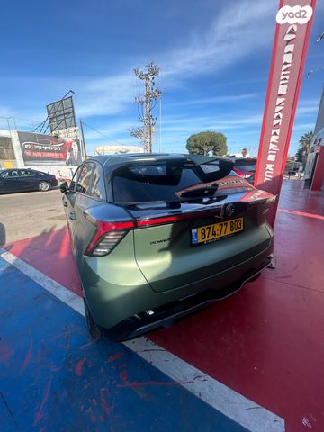 מודעת רכב אם ג'י MG4 2