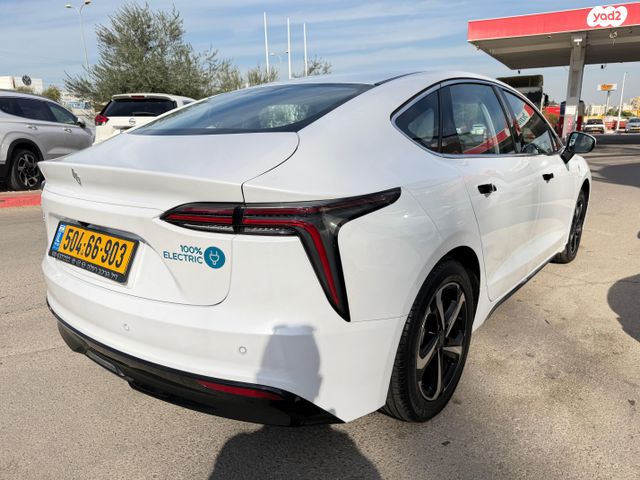 אי.וי איזי  Limo