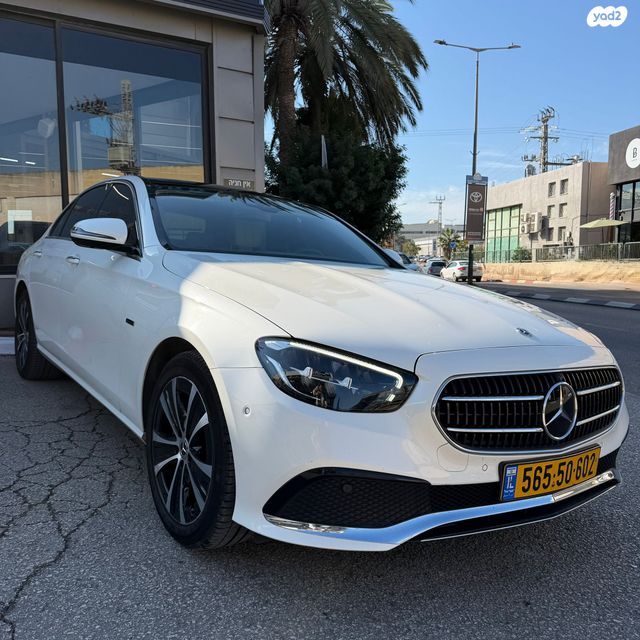 מודעת רכב מרצדס-בנץ E-class