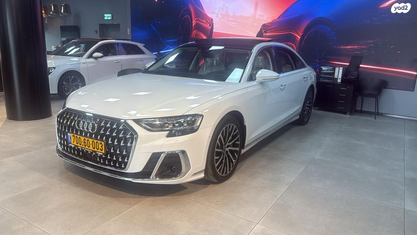 מודעת רכב אאודי A8