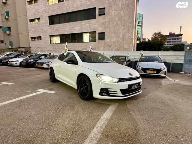 מודעת רכב פולקסווגן שירוקו