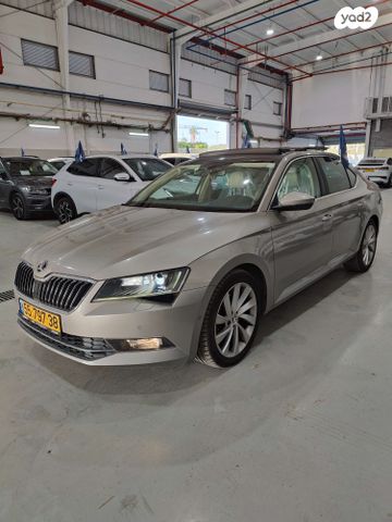 מודעת רכב סקודה סופרב