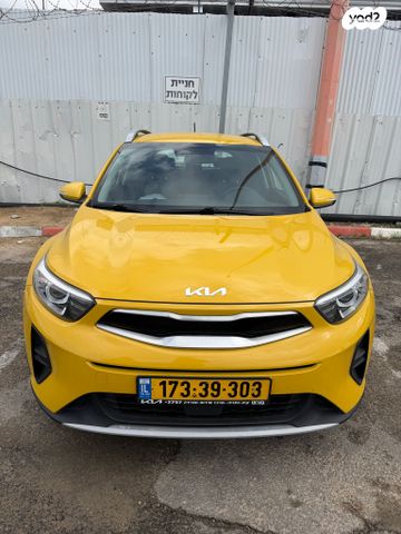 מודעת רכב קיה סטוניק