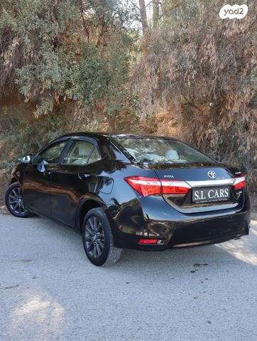 טויוטה קורולה