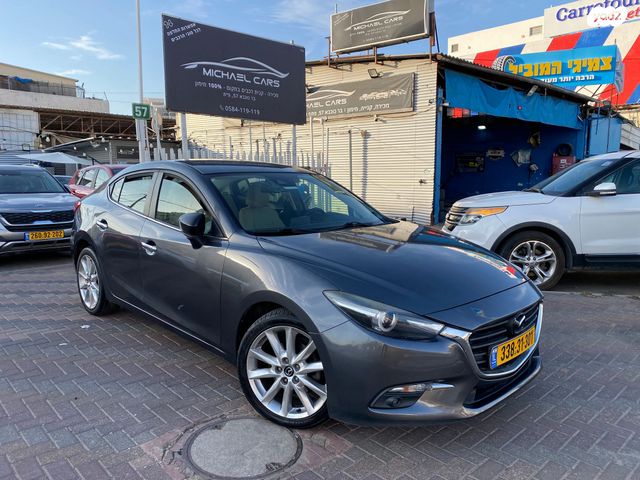 מודעת רכב מאזדה 3