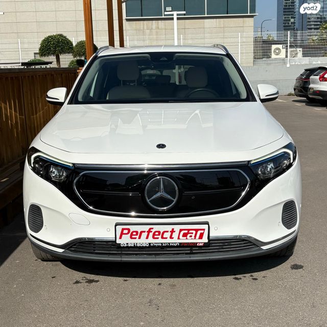 מרצדס-בנץ EQA