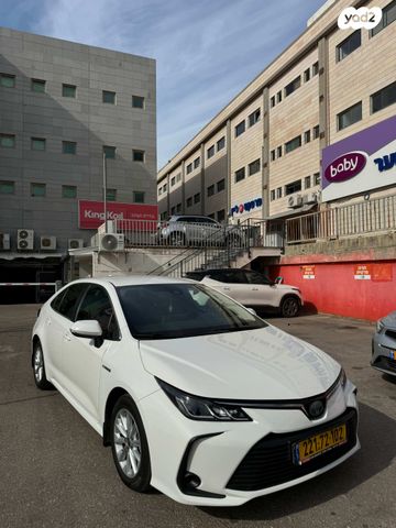 מודעת רכב טויוטה קורולה