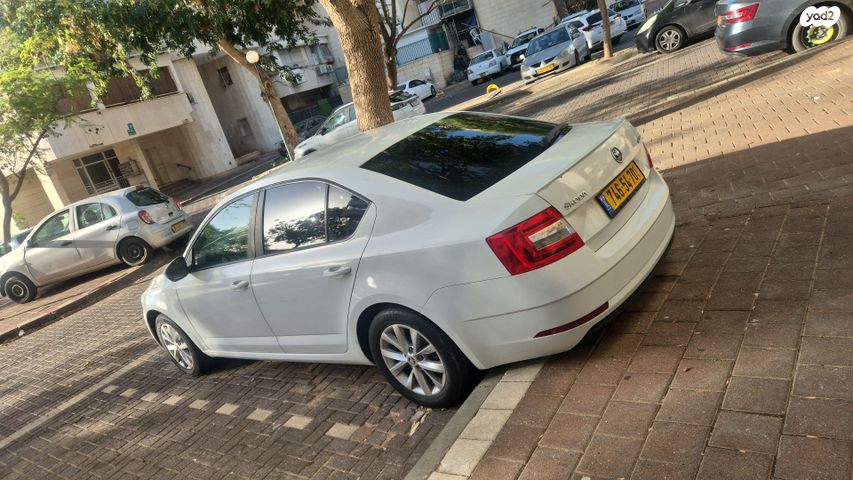 סקודה אוקטביה