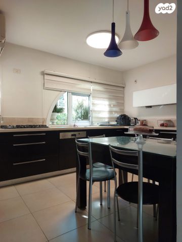 בית פרטי/ קוטג', תלתן 42, נאות בגין, לב יבנה, יבנה