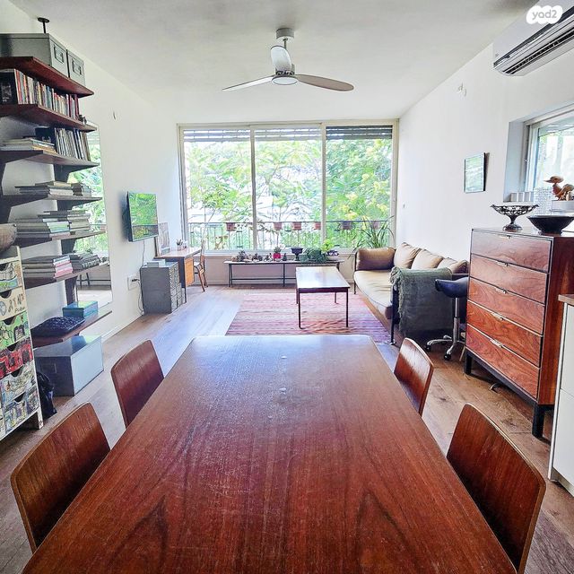 אלברט איינשטיין 25