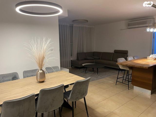 דירה, שלמה המלך 2, צפון מערב מרכז העיר, נתניה