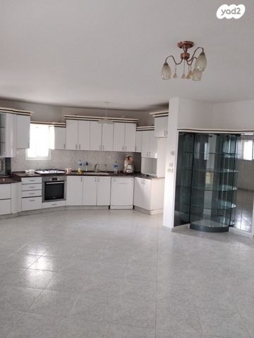 דירה, פרופ. זאב וילנאי 10, רמות, באר שבע