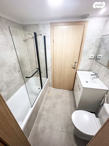 דירה, שדרות ההדרכה 9, נרקיסים, ראשון לציון