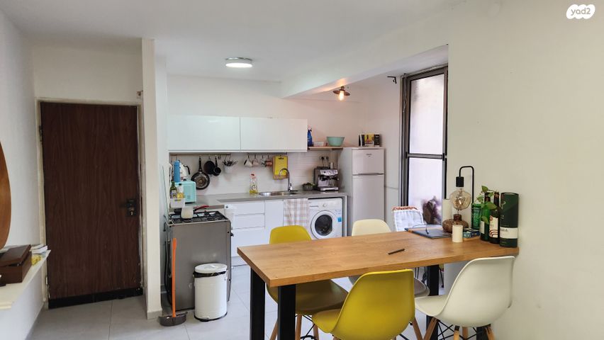 דירה, עזרא 13, ג' / מרכז מזרח העיר, רחובות