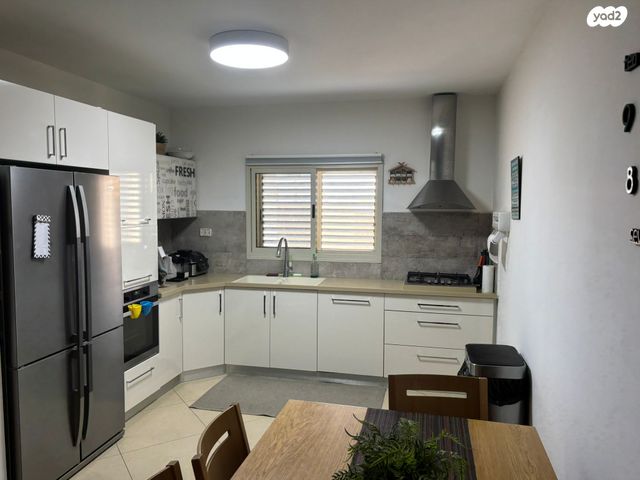 גדעון האוזנר 5